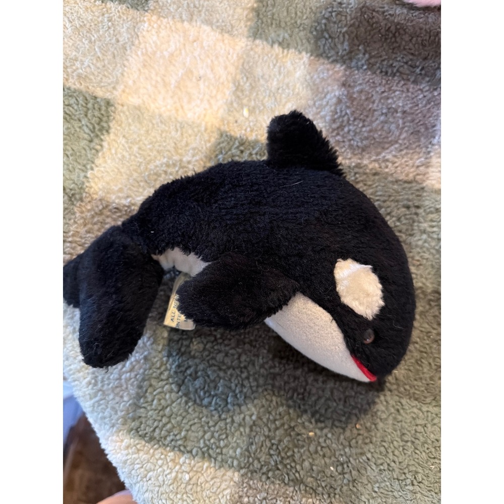 Vintage 1982 Sea World Orca Killer Whale Shamu Plush Stuffed Animal Toy 1980s